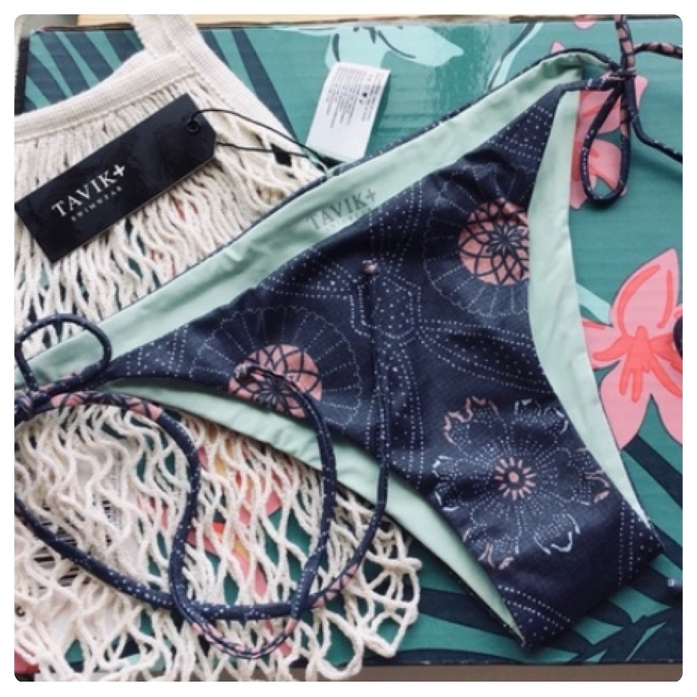 Tavik NWT Jax Yokota Floral String Bikini Bottom Size Small